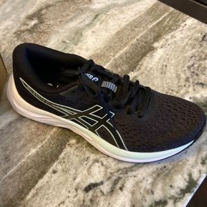 ASICS brand new running shoes